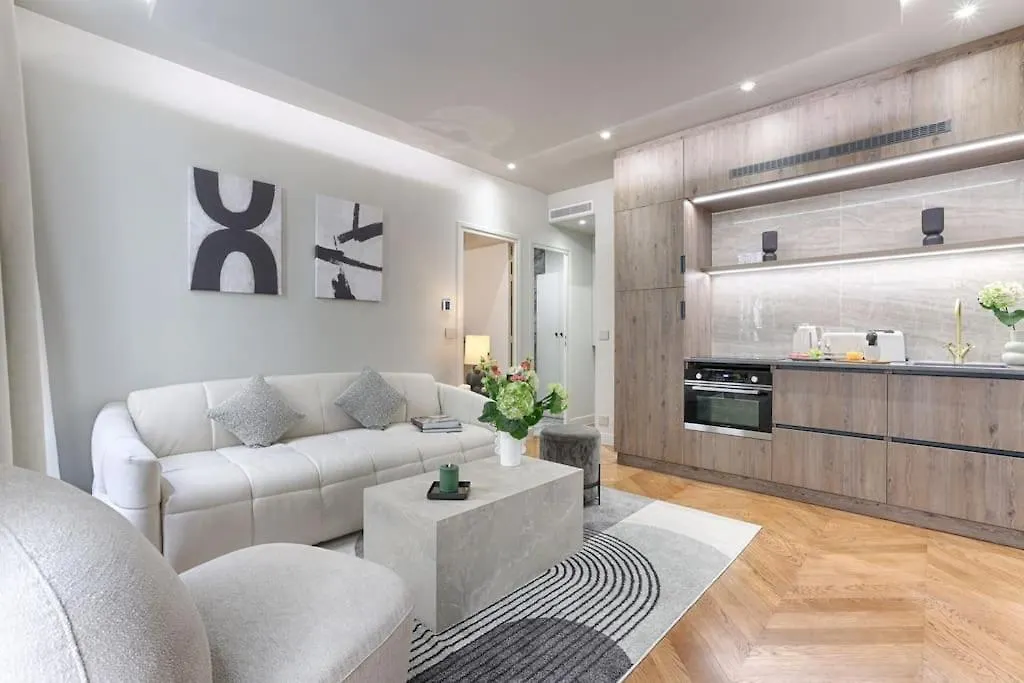 Apartmán Mykeypers Great Luxury Flat 1Br/4P - Champs Elysees Paříž 0*,