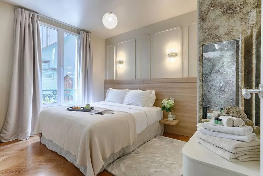 Mykeypers Great Luxury Flat 1Br/4P - Champs Elysees Apartment Paris